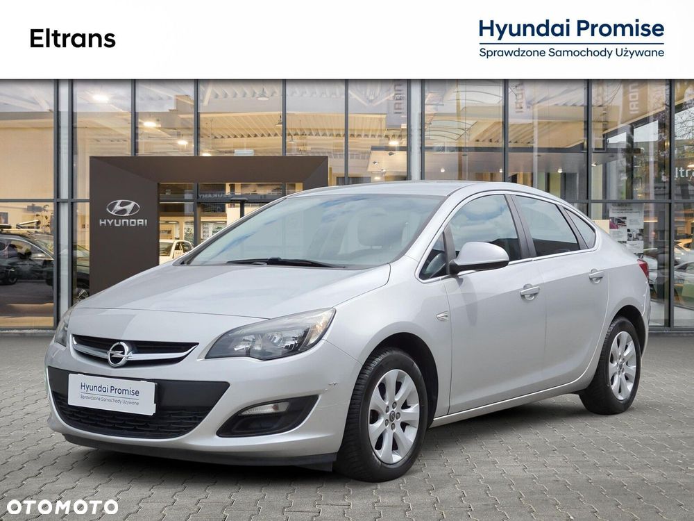 Opel Astra - 1