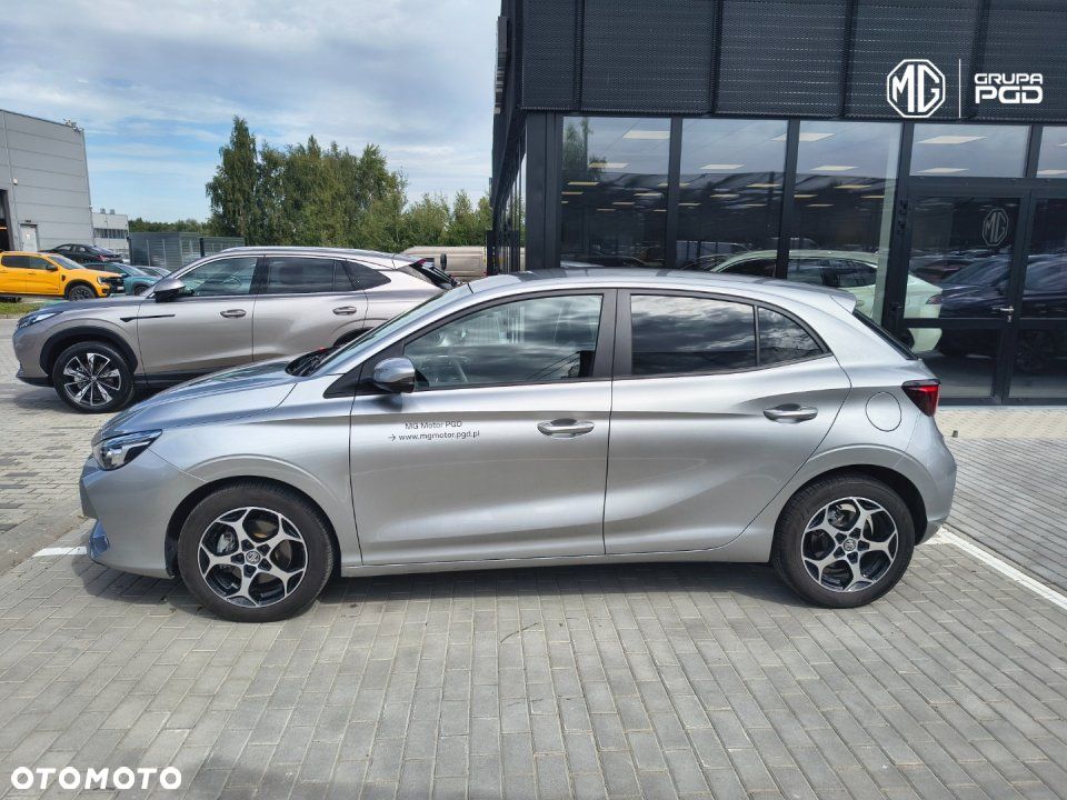 MG MG3 - 3