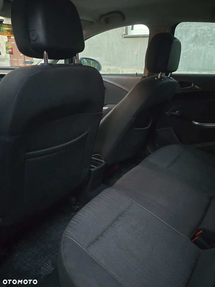 Opel Astra 1.4 - 16