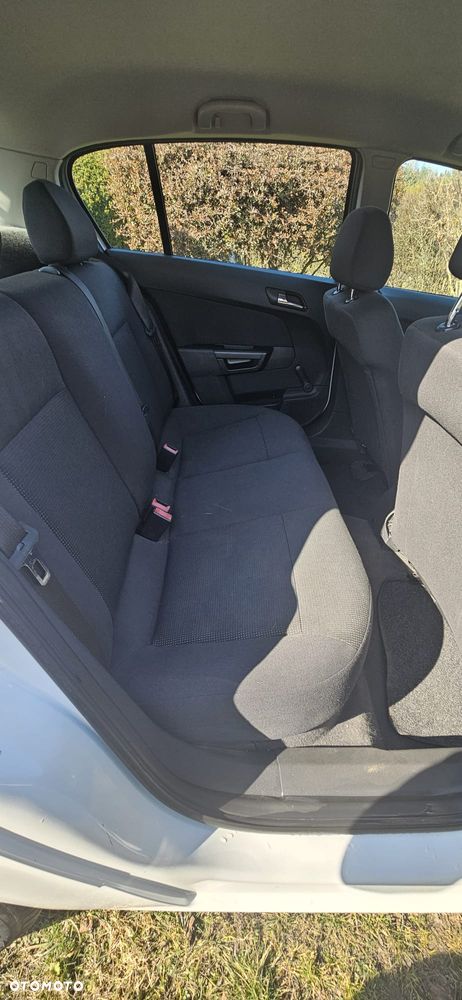 Opel Astra 1.4 - 15