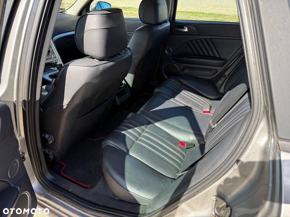 Alfa Romeo 159 2.4 JTDM 20V DPF Distinctive - 6