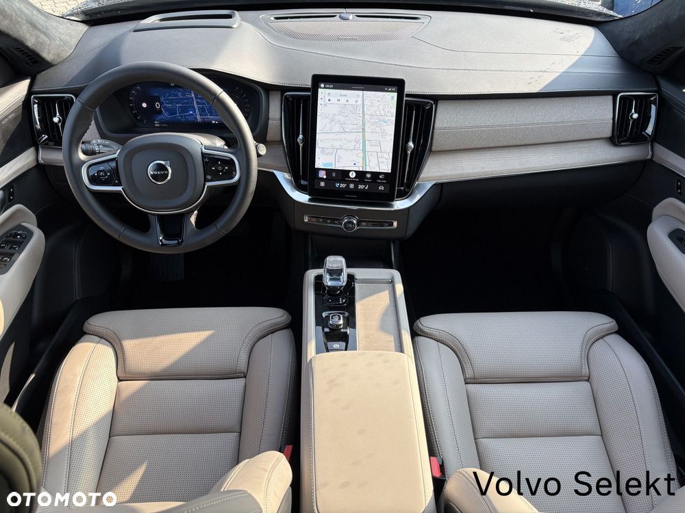 Volvo XC 90 - 22