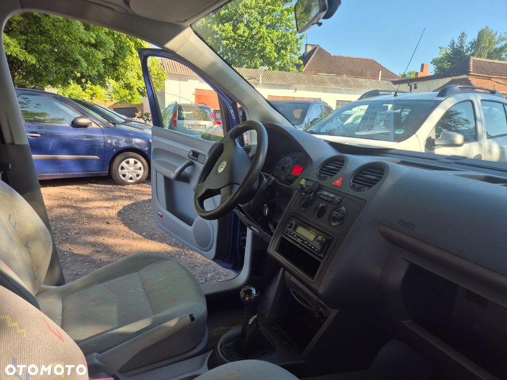 Volkswagen Caddy - 21