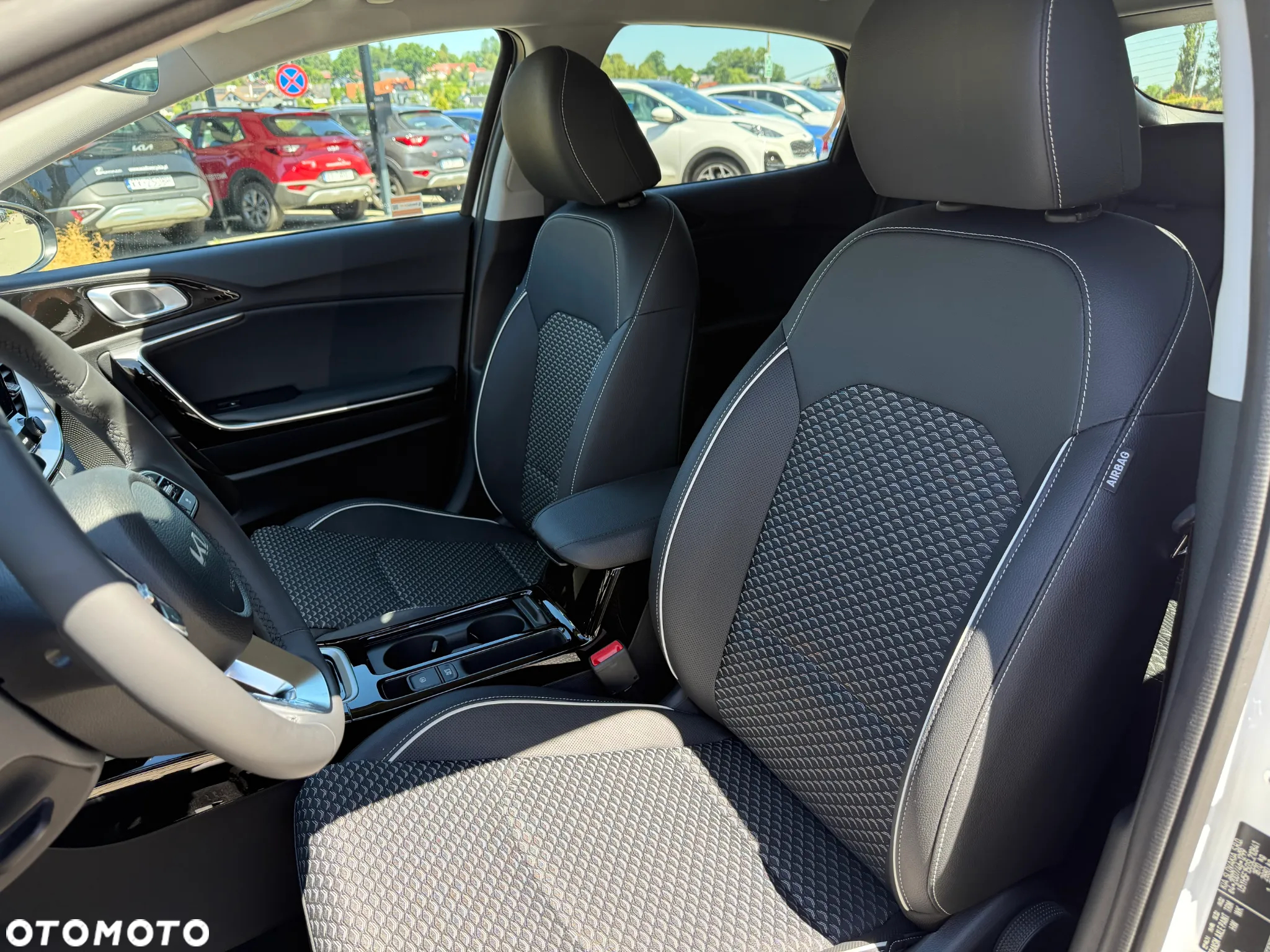 Kia XCeed 1.5 T-GDI L DCT - 13