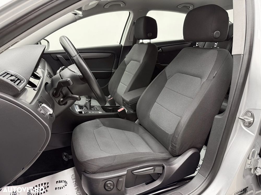 Volkswagen Passat 2.0 Blue TDI SCR Comfortline - 7