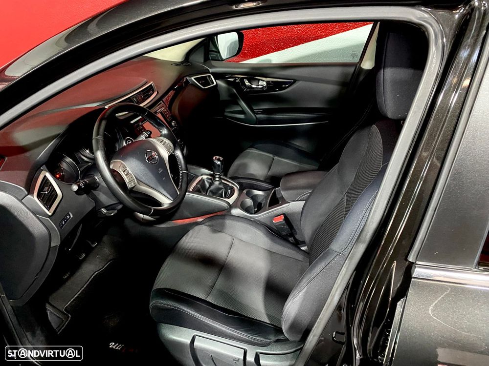 Nissan Qashqai 1.5 dCi Tekna Premium S Alcantara - 31