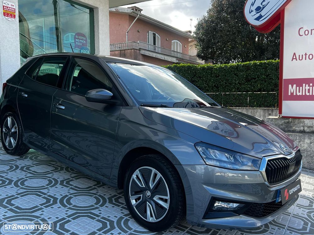Skoda Fabia 1.0 MPI First Edition - 24