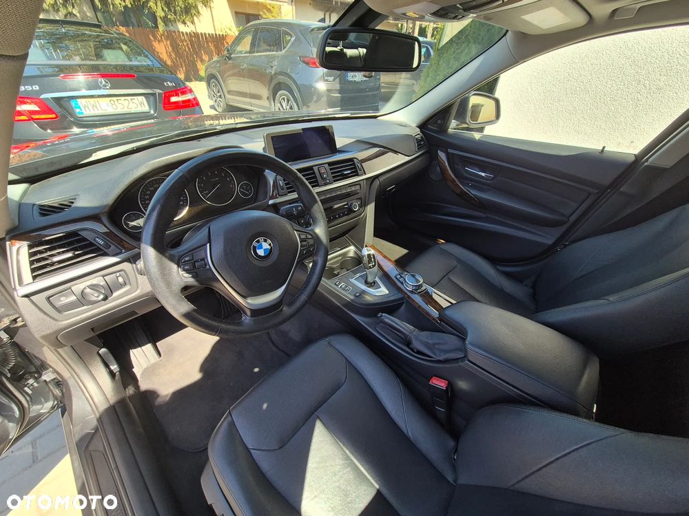 BMW Seria 3 - 12