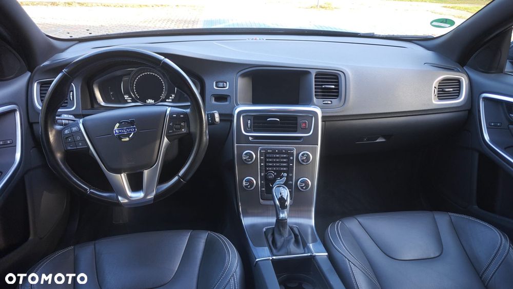 Volvo V60 - 13