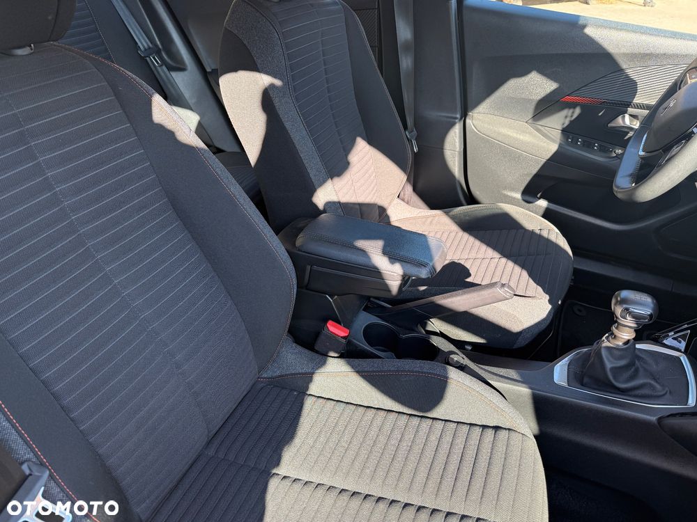 Peugeot 2008 PureTech 100 Stop&Start Active - 13