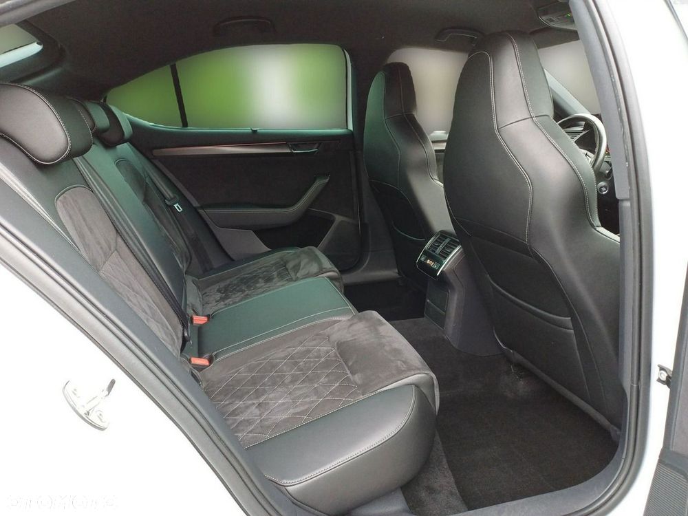 Skoda Superb 2.0 TSI 4x4 DSG Sportline - 15