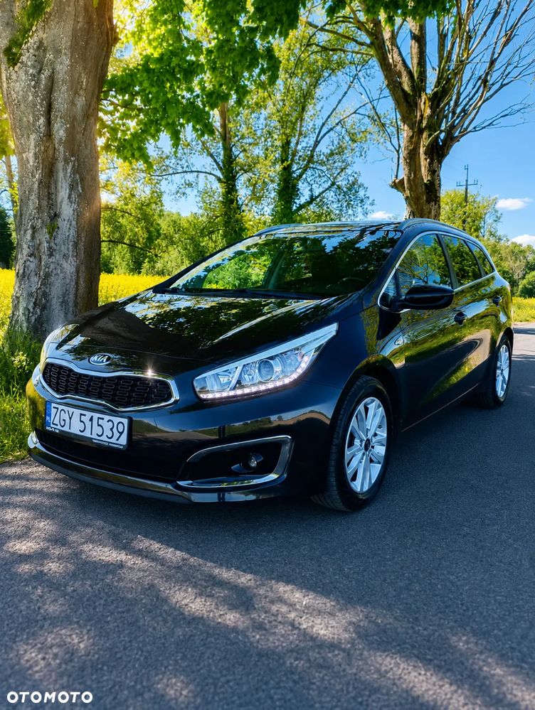 Kia Ceed 1.6 CRDi L Business Line - 1