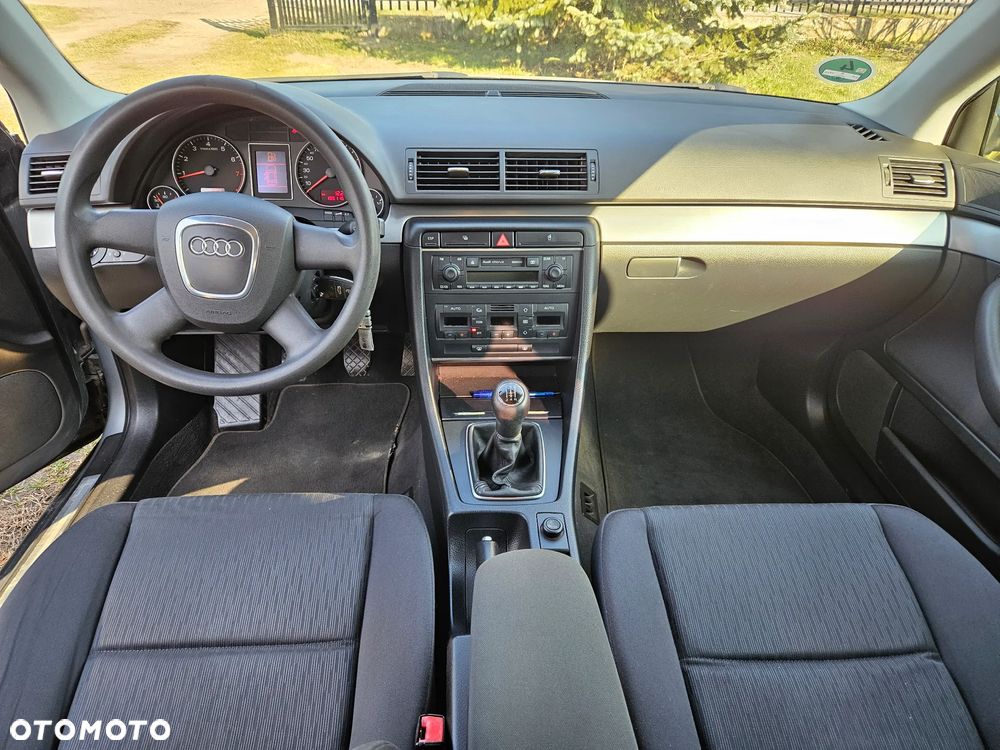 Audi A4 Limousine 2 - 9