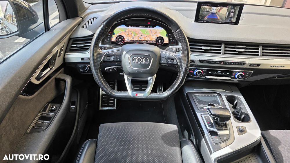 Audi Q7 - 9