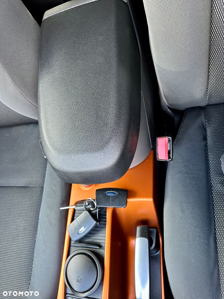 Ford Kuga 2.0 TDCi Titanium - 39