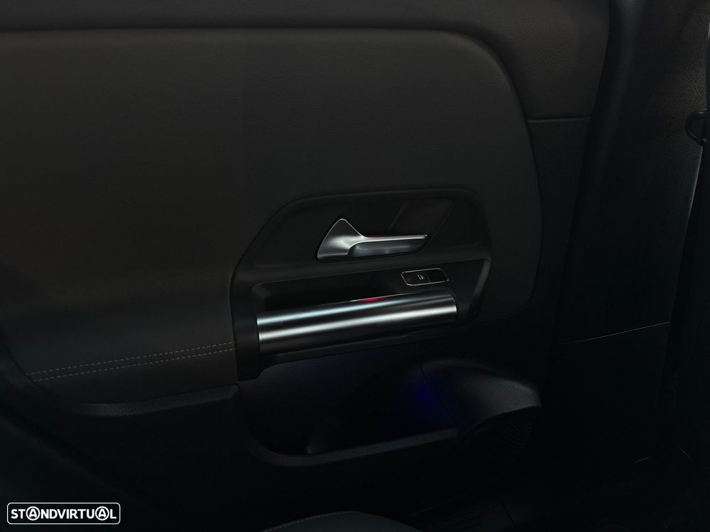 Mercedes-Benz EQA 250+ Electric Art - 33
