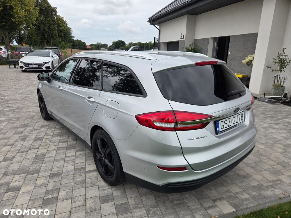 Ford Mondeo SW - 8