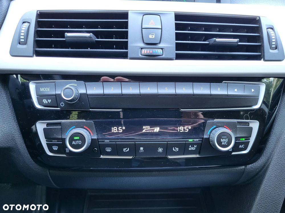 BMW Seria 3 318d Business Edition - 19