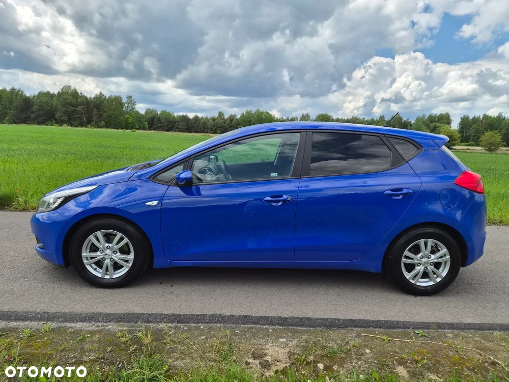 Kia Ceed 1.4 CRDi 90 Vision - 8