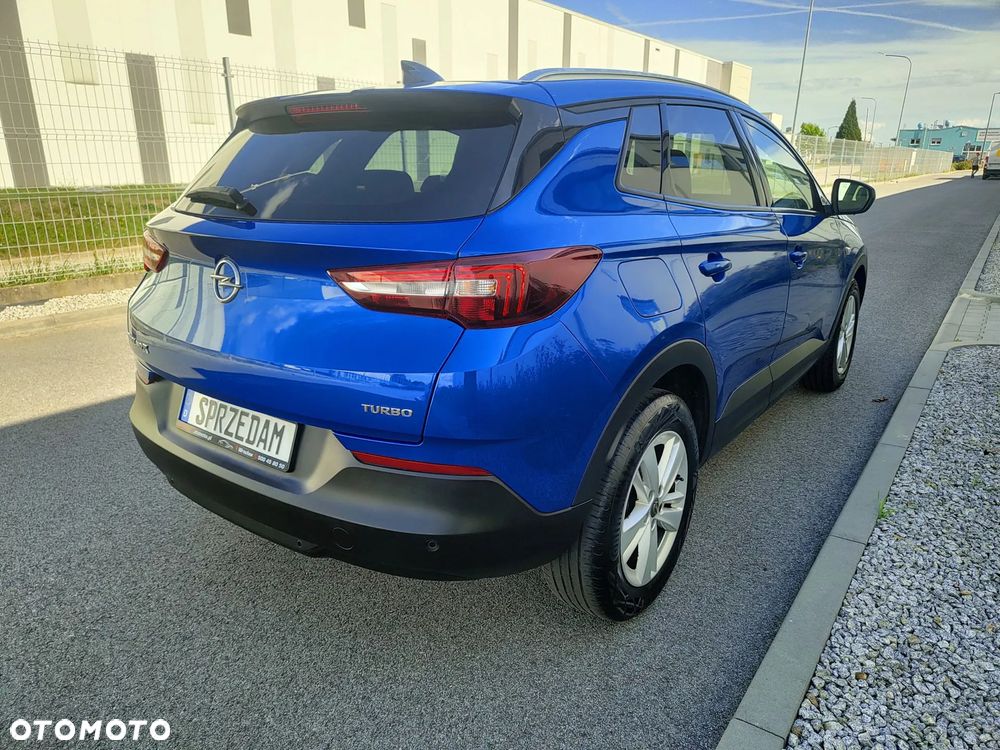 Opel Grandland X 1.2 Start/Stop Business Elegance - 4