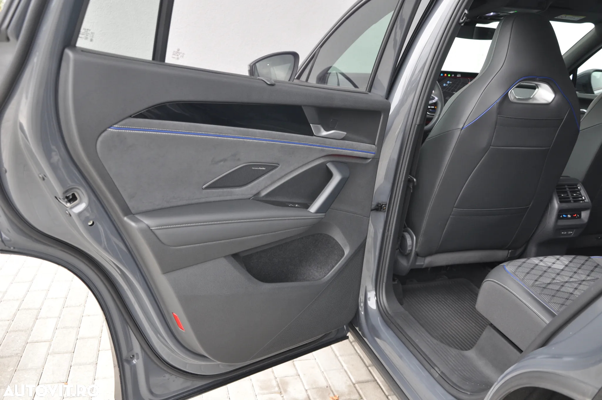 Volkswagen Tayron 2.0 TDI 4Motion DSG R-Line - 34