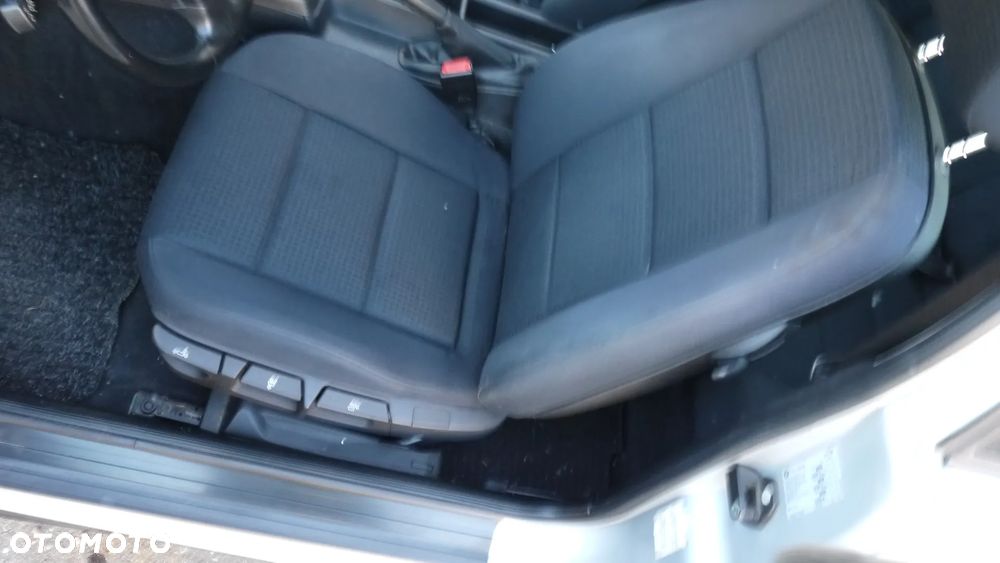 BMW Seria 3 316i - 21