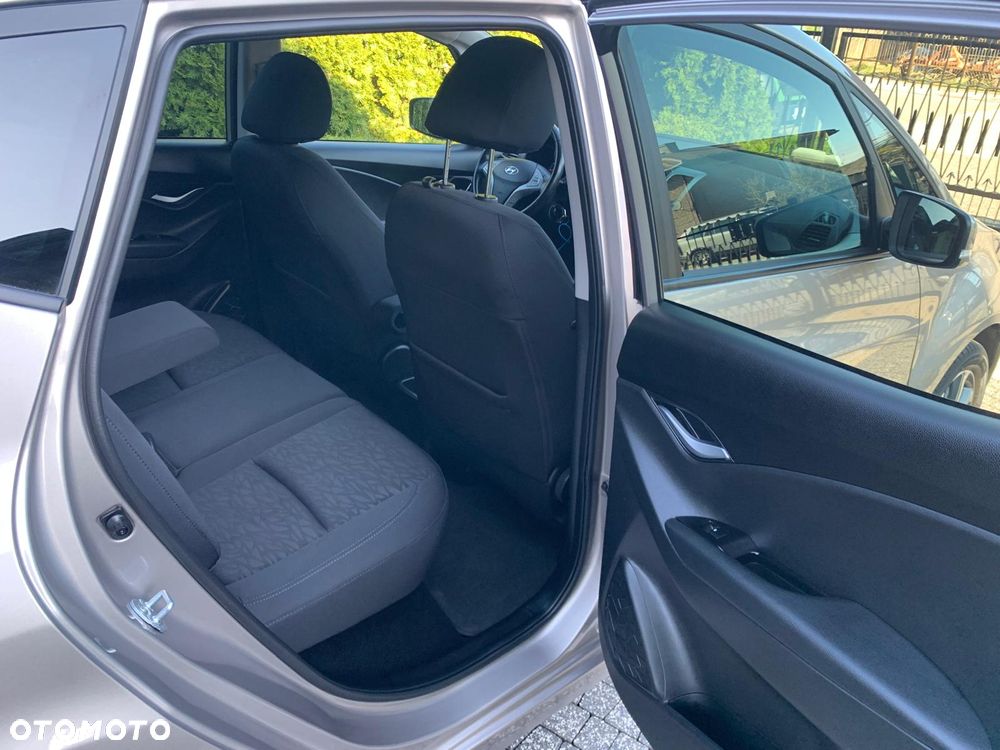 Hyundai ix20 1.6 Premium - 19