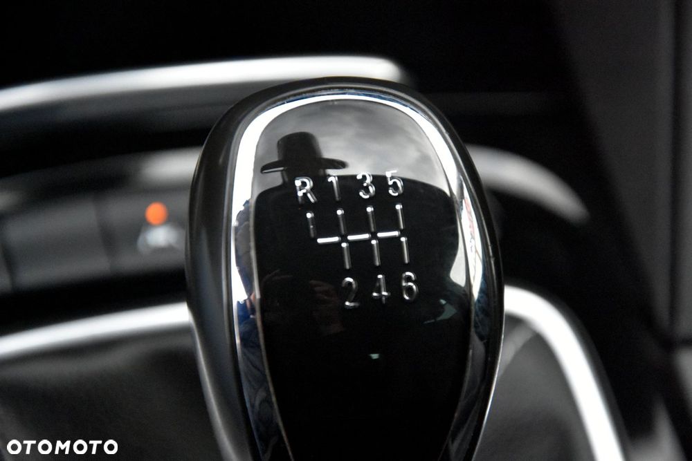 Opel Insignia 1.6 Innovation - 37