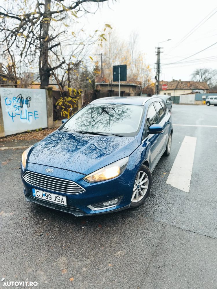 Ford Focus 2.0 TDCI Powershift Titanium - 2
