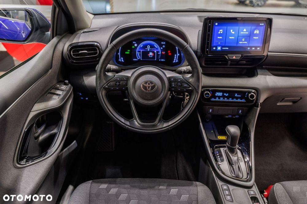 Toyota Yaris - 24