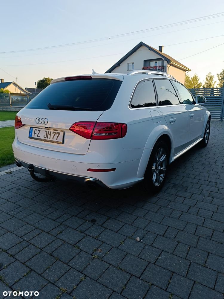 Audi A4 Allroad 2.0 TFSI Quattro S tronic - 4
