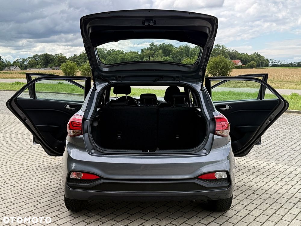 Hyundai i20 1.25 Comfort - 19