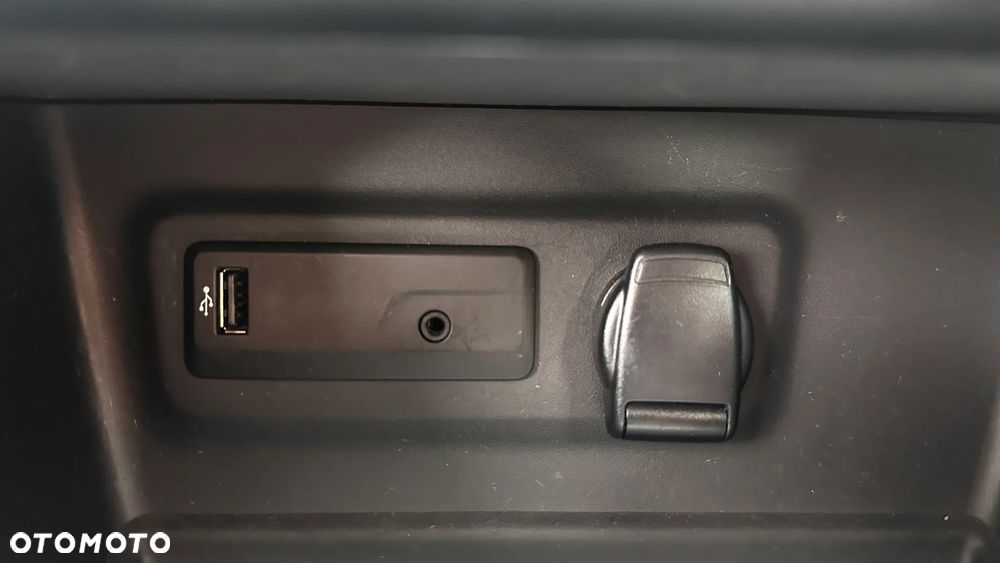 Renault Megane 1.5 Blue dCi Limited - 34