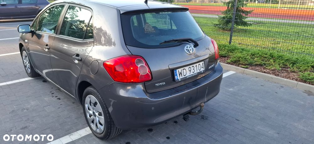 Toyota Auris 1.6 VVT-i Luna - 4