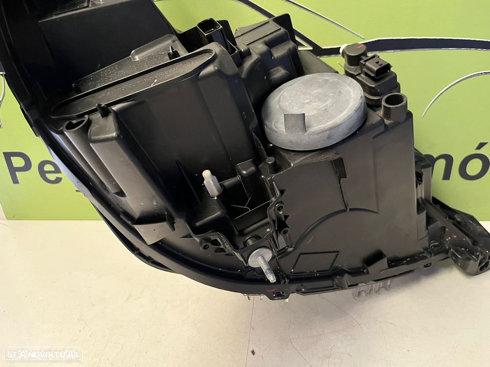 Peugeot 208 II - FAROL LED ESQUERDO - FF829 - 8