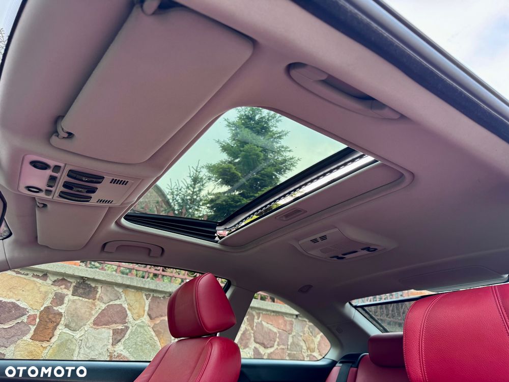 BMW Seria 3 335i Edition Exclusive - 18