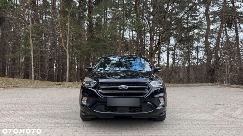 Ford Kuga 1.5 EcoBoost 2x4 ST-Line - 3