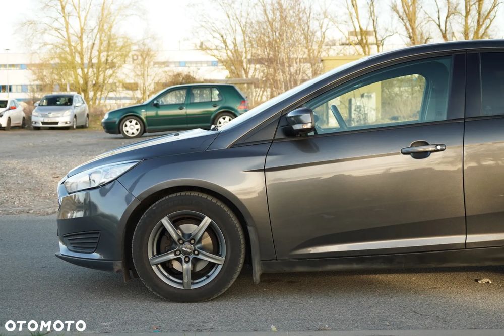 Ford Focus 1.0 EcoBoost Edition Start - 28