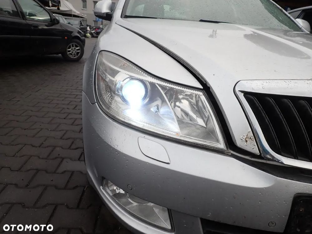 CZĘŚCI - Skoda Octavia II 1,4 TSI CAXA 122KM FILM LIFT HB AT MPH lakier 9156 INDEX - 9681 - 6