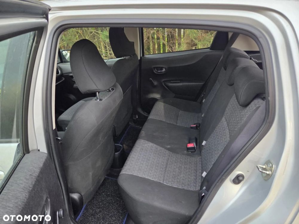 Toyota Yaris 1.4 D-4D Premium - 5