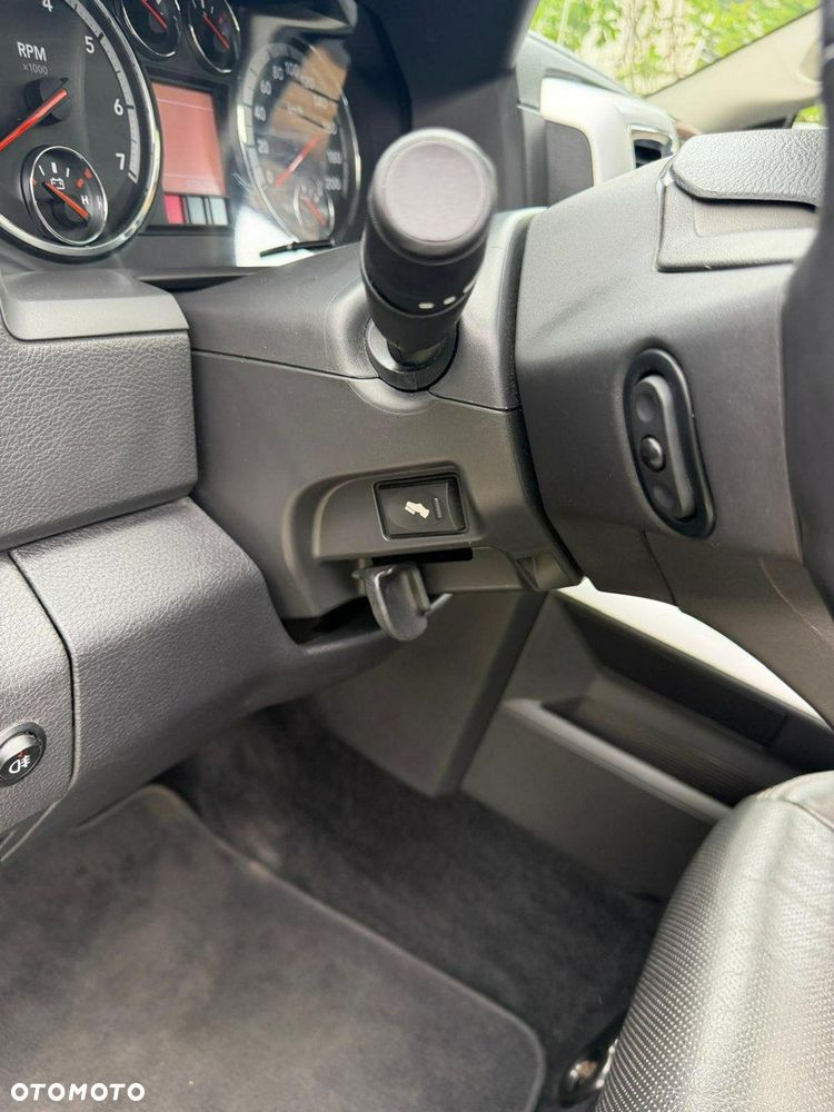 Dodge RAM 5.7 4x4 - 24