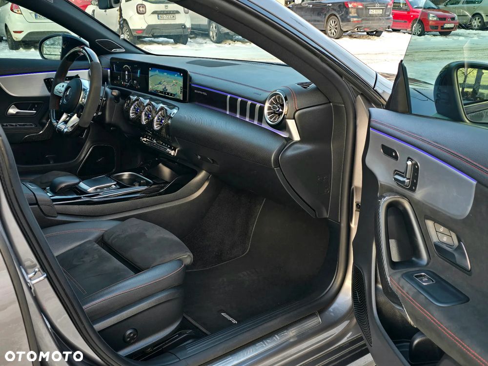 Mercedes-Benz CLA AMG 45 S 4Matic+ B AMG Speedsh 8G-DCT Stree Style Edition - 9