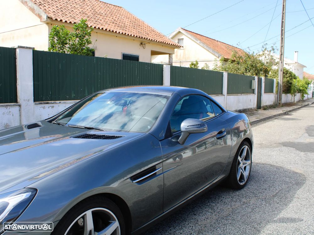 Mercedes-Benz SLC 180 - 16
