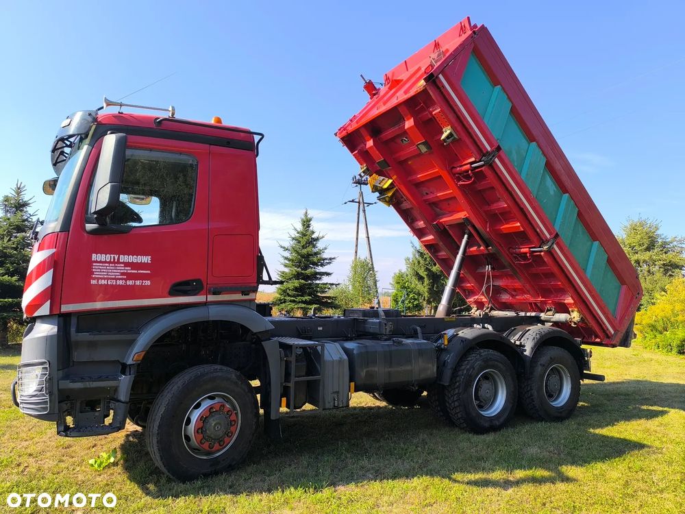 Mercedes-Benz Arocs - 7