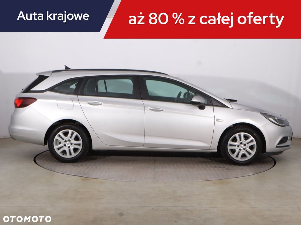 Opel Astra - 8
