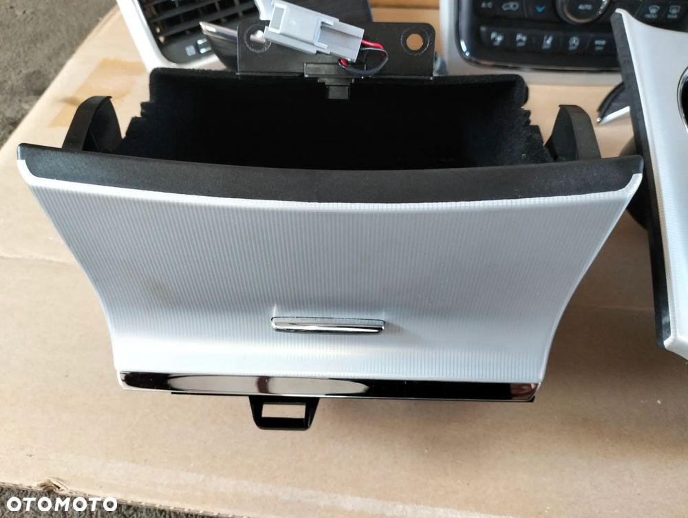 JEEP GRAND CHEROKEE WK2 DEKORY DESKI WERSJA SUMMIT - 4