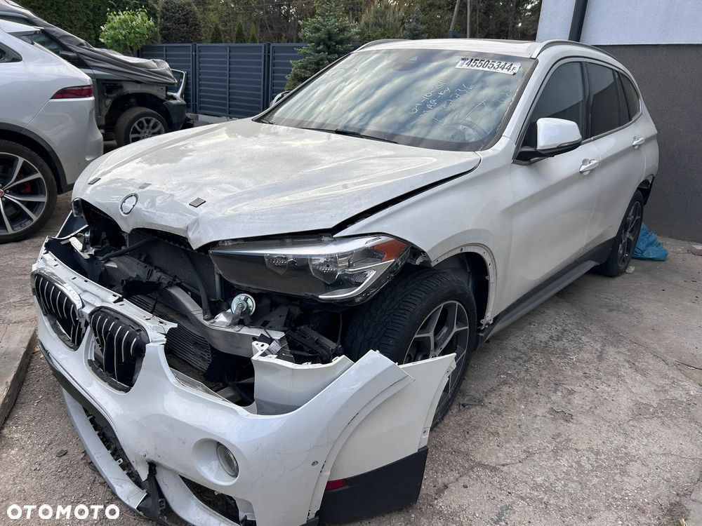 BMW X1 xDrive25i xLine - 16