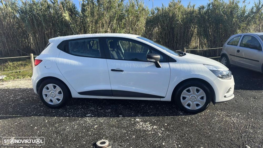 Renault clio 1.5 dci van - 4