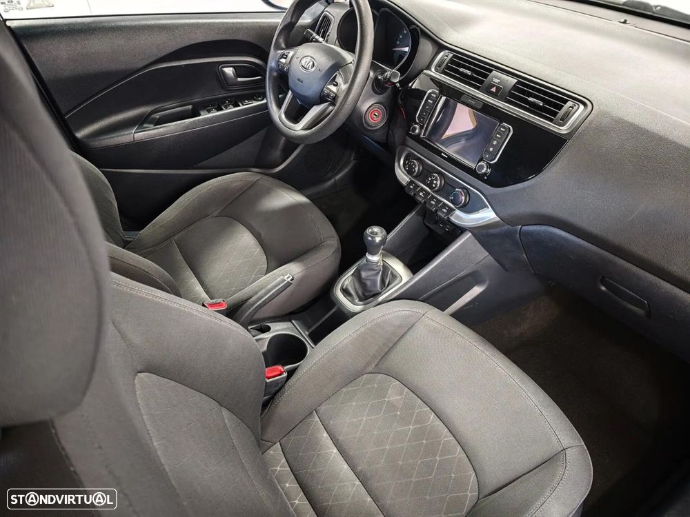 Kia Rio 1.2 CVVT More - 24