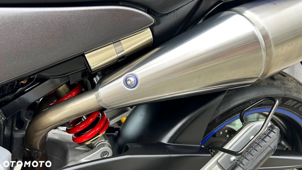 Honda Hornet - 8